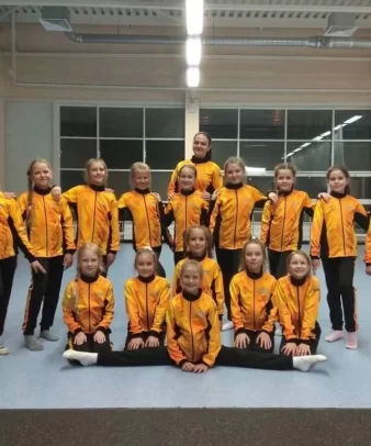 Костюмы для гимнасток